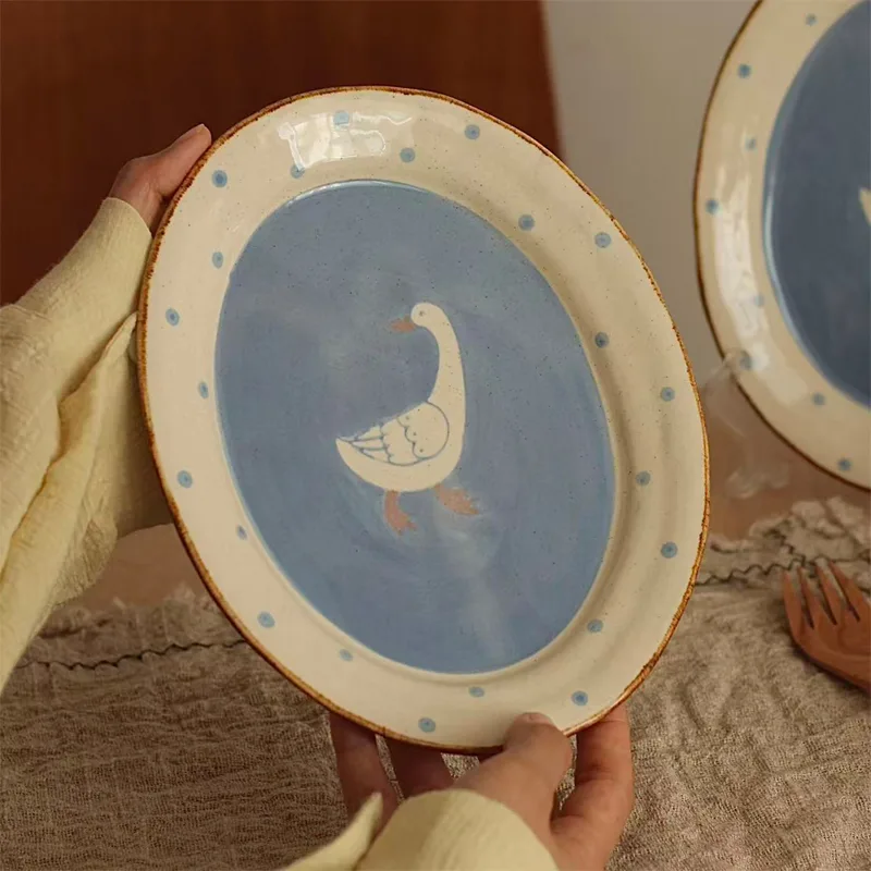 Hand Painted Oval Ceramic Goose Dinner Plate (6) Hand Painted Oval Ceramic Goose Dinner Plate